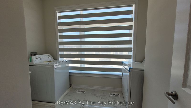 Wasaga Beach House for rent - 4 Bedrooms — photo 21