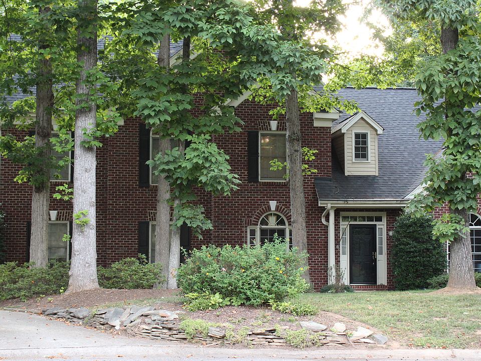 1st image of 112 Hayden Ct