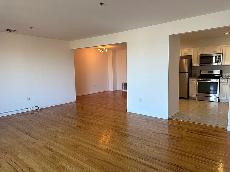 8911 Riverside Pl #1 — Photo 5