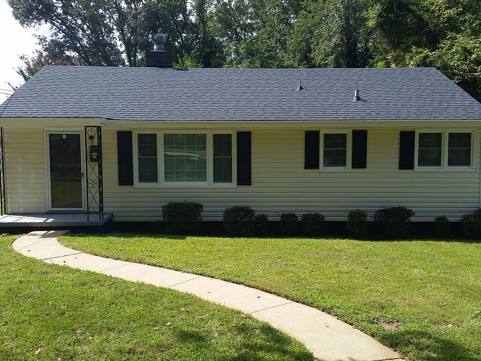 1st image of 115 Mary Miles Dr