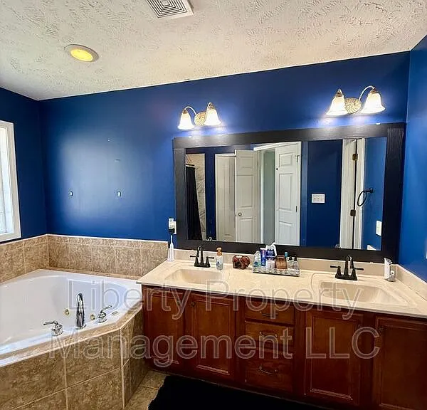 6205 Yorkie Ct — Photo 14