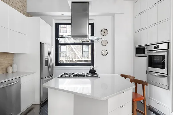 Sold by Corcoran | media 4