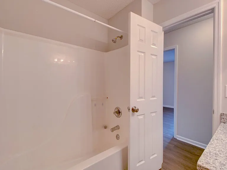 128 Railroad Ridge Rd — Photo 13