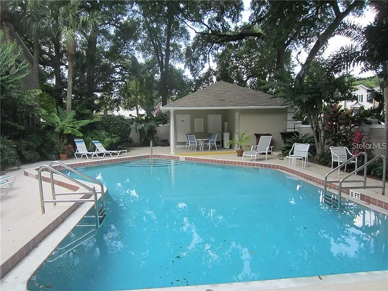 106 S Primrose Dr — Photo 15
