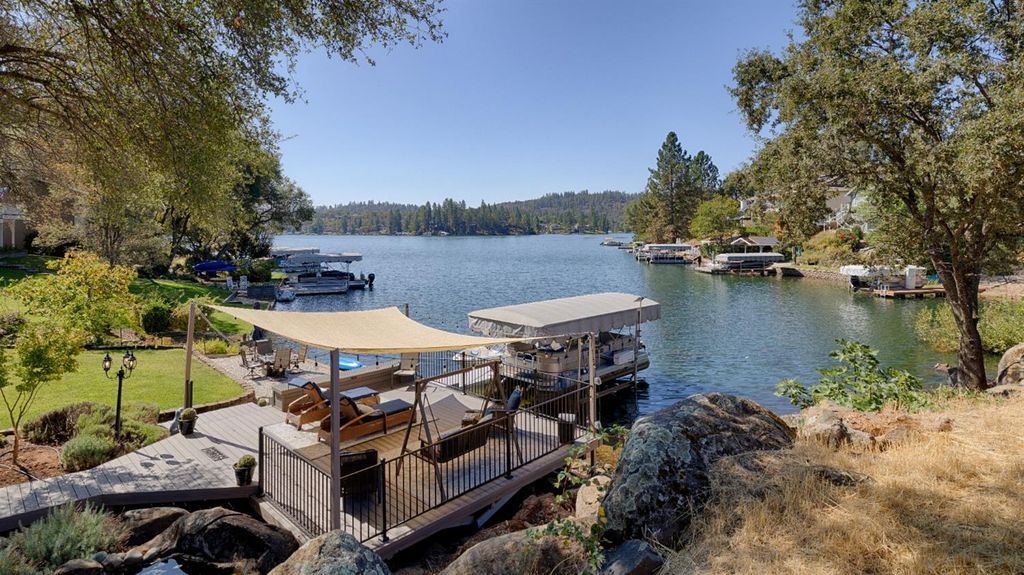 Home at Lake of the Pines Golf Course