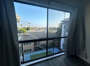 1420 North Mansfield Avenue, Los Angeles, CA 90028