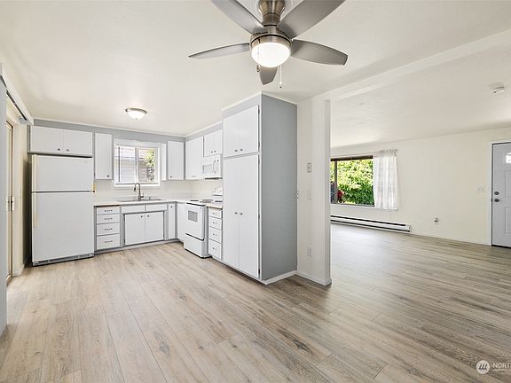 5th image of 1006 S 74th Street