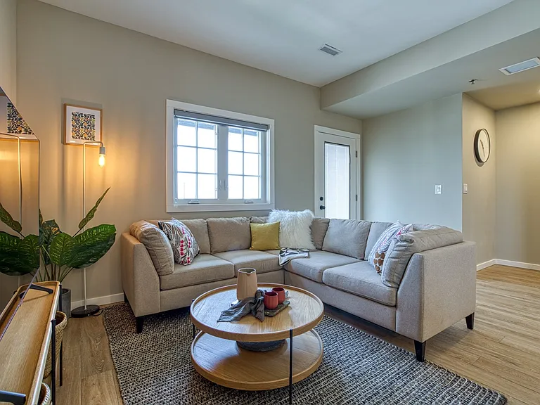 186 Appleford Gate — Photo 9