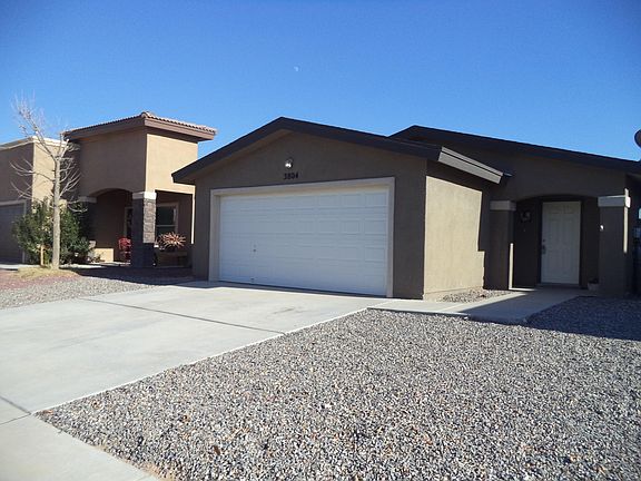 3rd image of 3804 Loma Cortez Dr