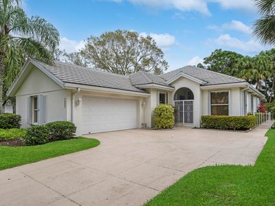 7507 SE Fiddlewood Lane, Hobe Sound, FL, 33455