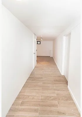 Rented by RealTegrity NY LLC | media 119