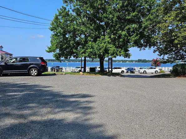 14554 Solomons Island Rd S, Solomons, MD 20688