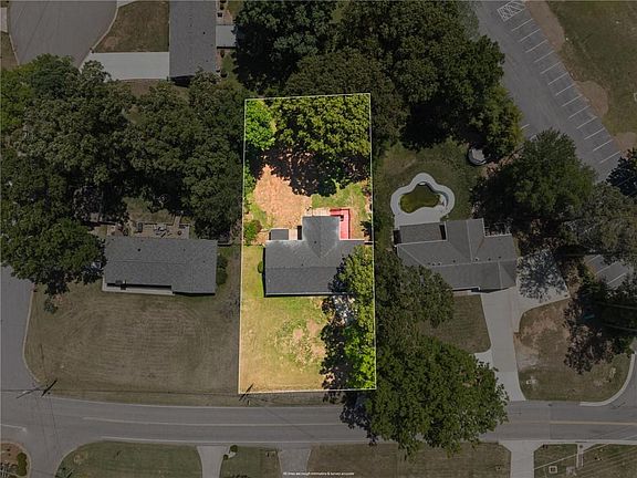 4th image of 865 Old Tucker Rd