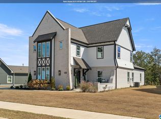 5053 Simms Ldg, Pelham, AL 35124