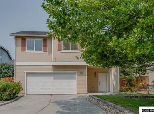 4025 Weeping Willow Ct, Reno, NV 89502