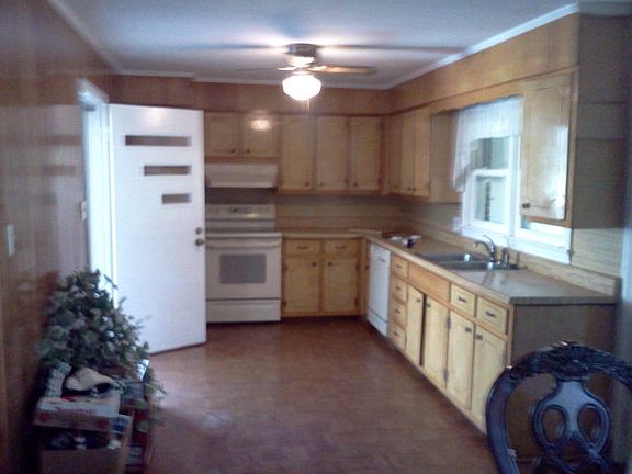 3rd image of 168 Pawnee Ln