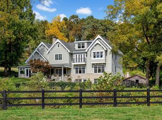 6 Denny Ln, Saint Louis, MO 63131
