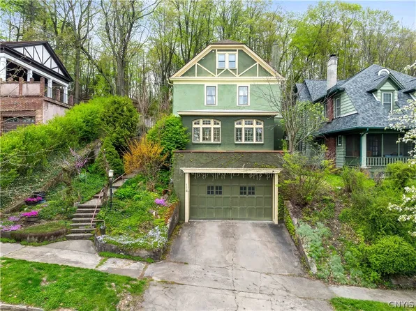 114 Scottholm Ter, Syracuse, NY 13224