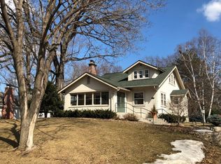 137 Maple Hill Rd, Hopkins, MN 55343