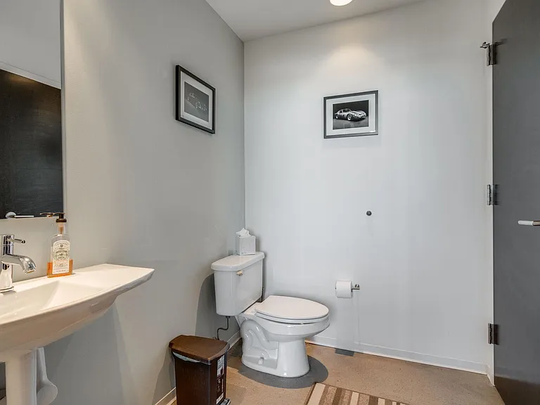2115 Yeaman Pl #403 — Photo 15