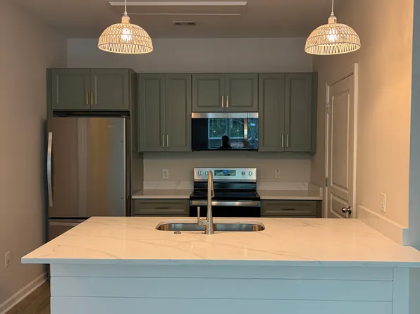 500 Bucksley Ln Unit 105, Daniel Island, SC 29492