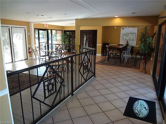 5th image of 2905 Winkler Ave