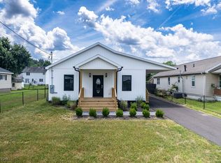 1318 21st St, Vienna, WV 26105