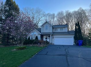 1 Ellsworth Rd, Broad Brook, CT 06016