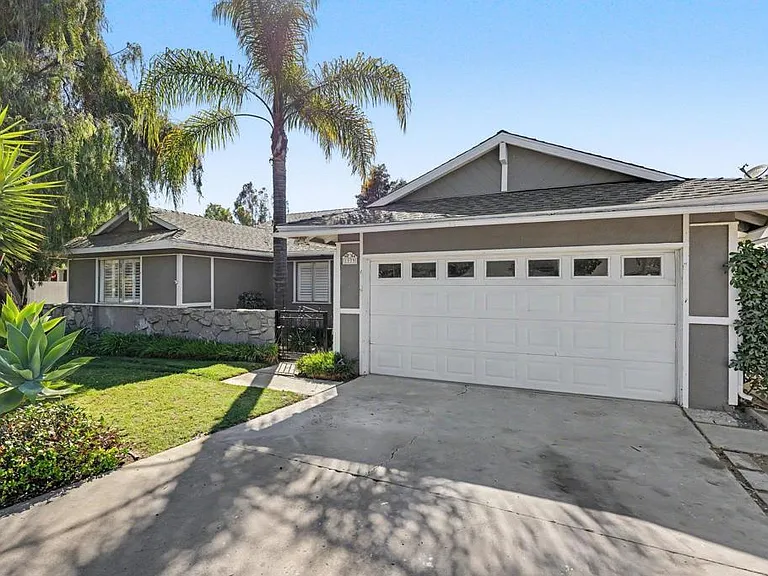 1979 San Pablo Dr — Photo 1