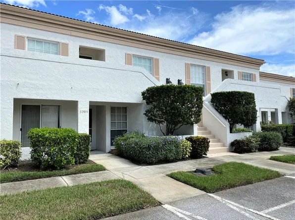 5205 Wedgewood Ln #15, Sarasota, FL 34235