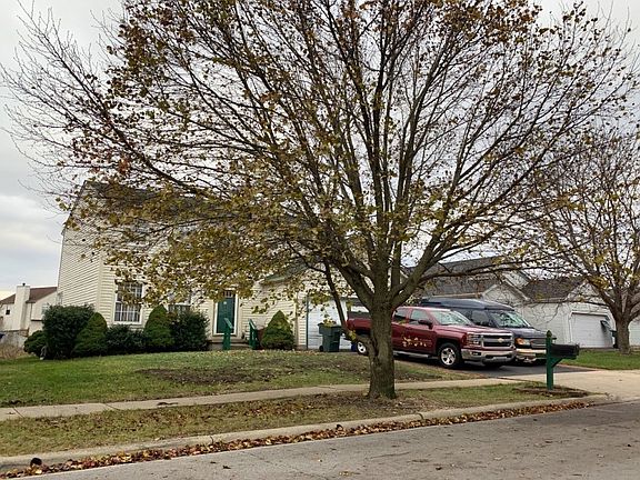 3rd image of 5715 Silver Spurs Ln