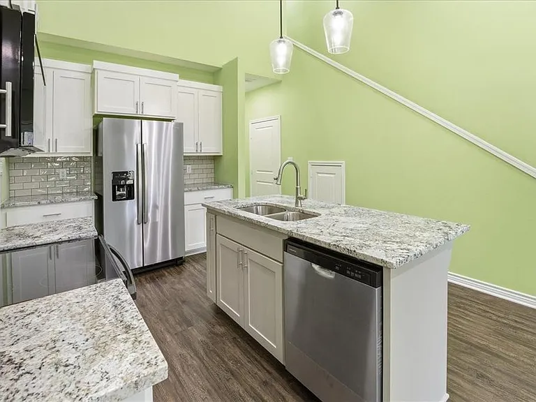 806 S Newsom St #806 — Photo 19
