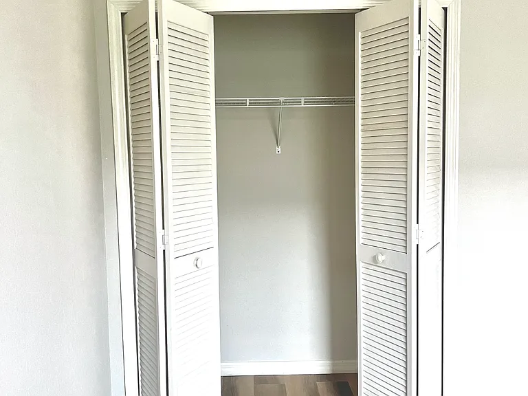 1580 Argyle Dr — Photo 15