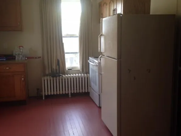 (undisclosed Address), Bridgeport, CT 06604