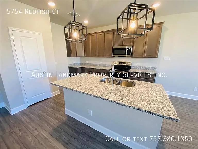 5754 Redfish Ct — Photo 8