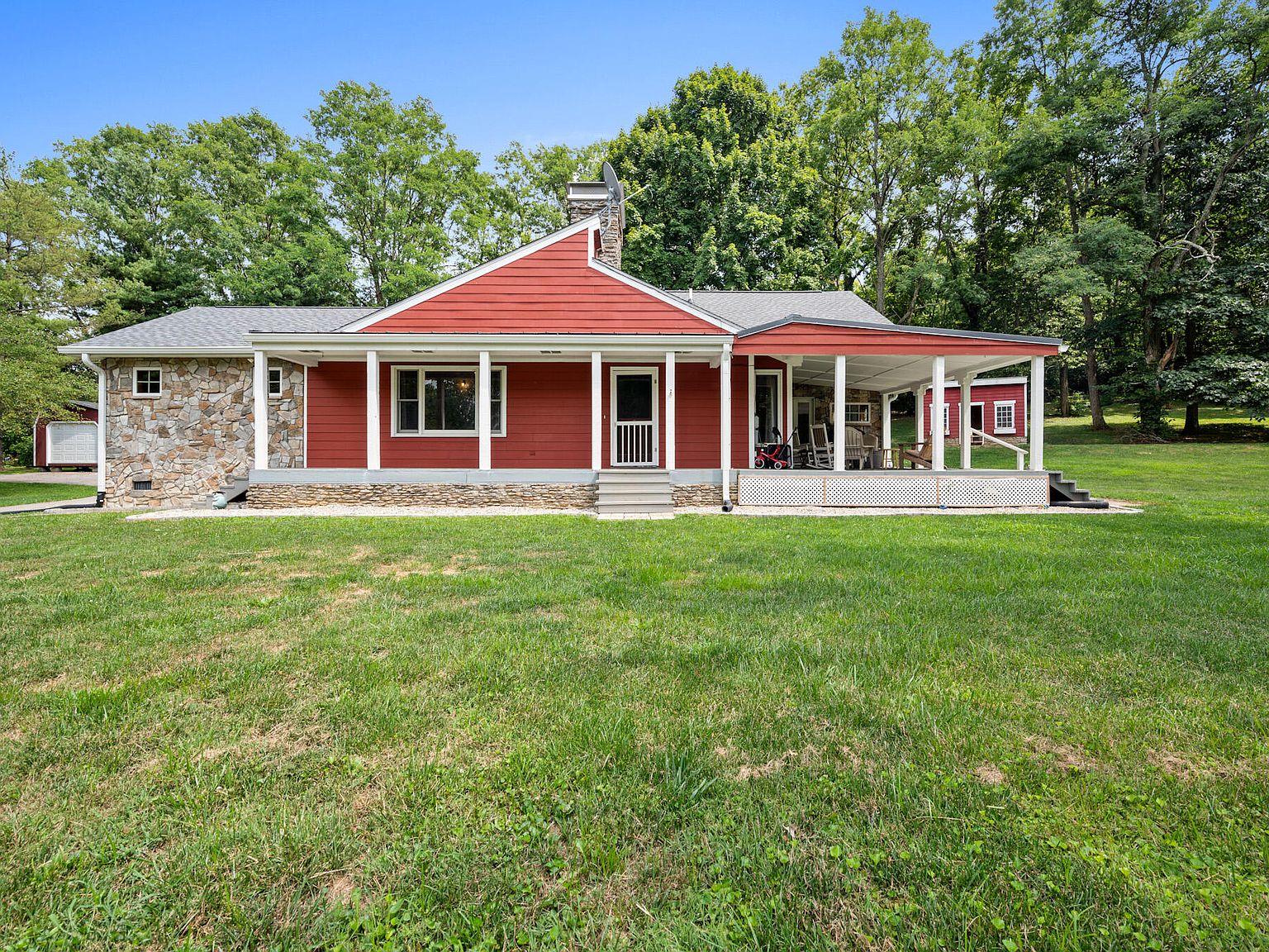 1676 White Oak Rd, Stamping Ground, KY 40379 MLS 24015733 Zillow