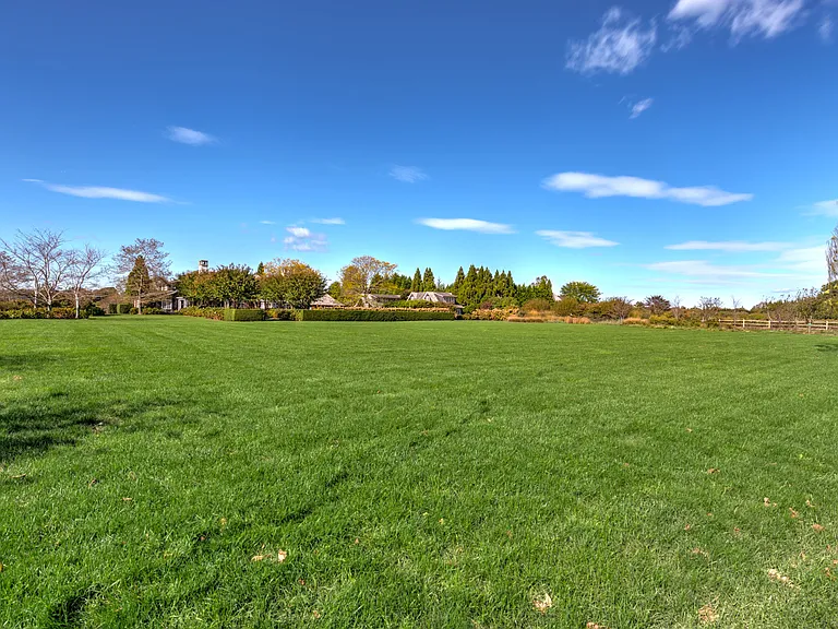587 Sagaponack Rd — Photo 94
