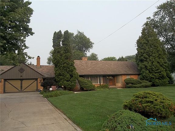 3rd image of 28756 Hille Dr