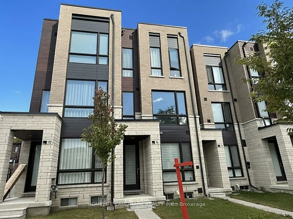94 Stauffer Cres