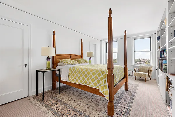 Sold by Compass | media 24