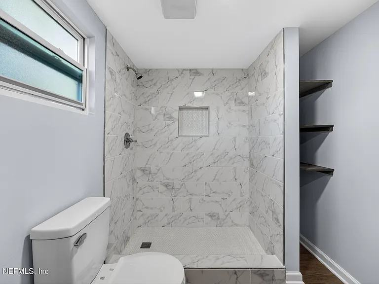 4660 French St — Photo 39