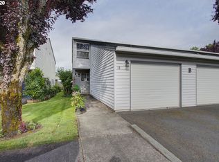 5301 Plomondon St APT B10, Vancouver, WA 98661