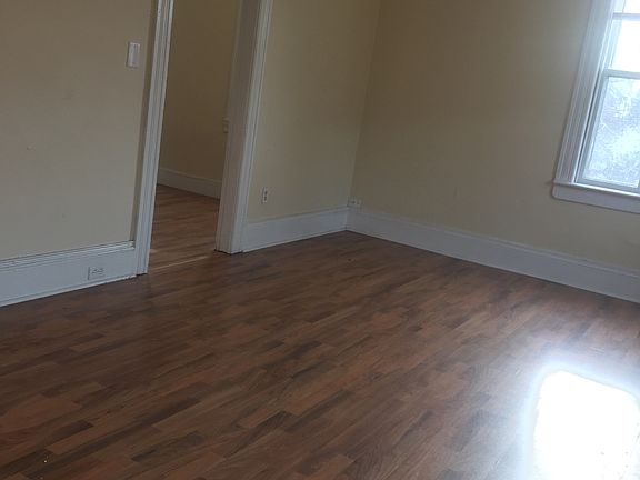 4th image of 58 Columbia Ave