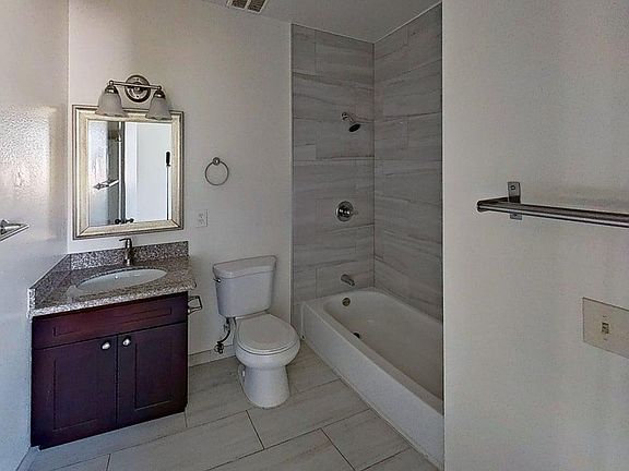 5th image of 33056 Adelfa St #33062