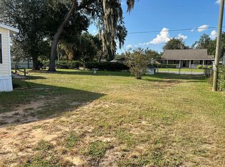 1502 2nd St, Southport, FL 32409