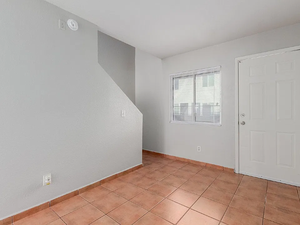 12740 W Amy Dr #2