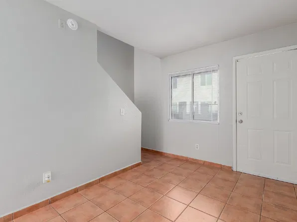 12740 W Amy Dr APT 2, Surprise, AZ 85378