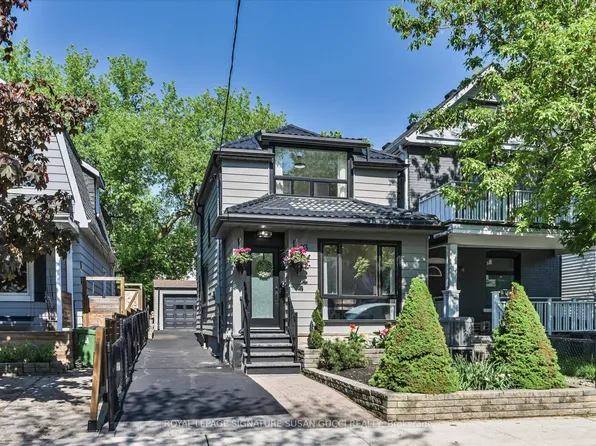 93 Coleridge Ave, Toronto, ON M4C 4H7