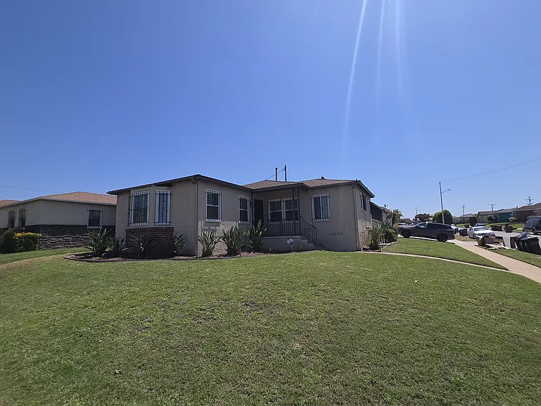 2157 W 109th Pl — Photo 35