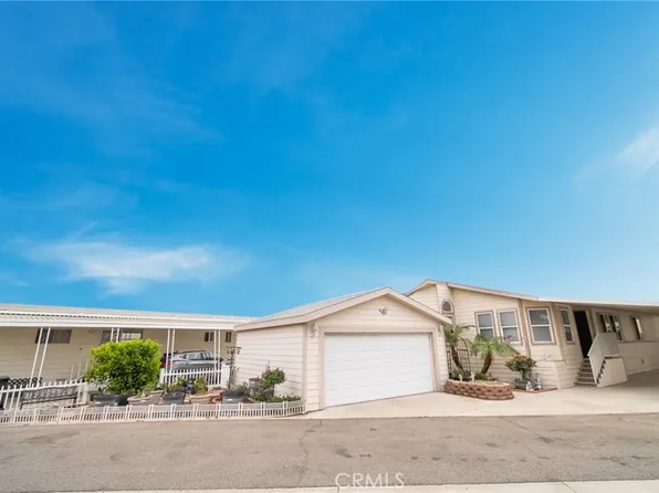 49 Pine Via, Anaheim, CA 92801